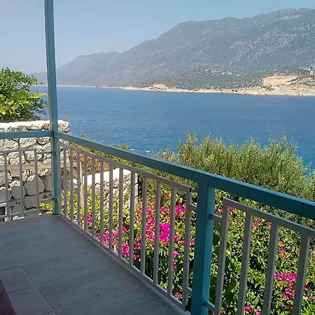 Korsanada 3* Kaş